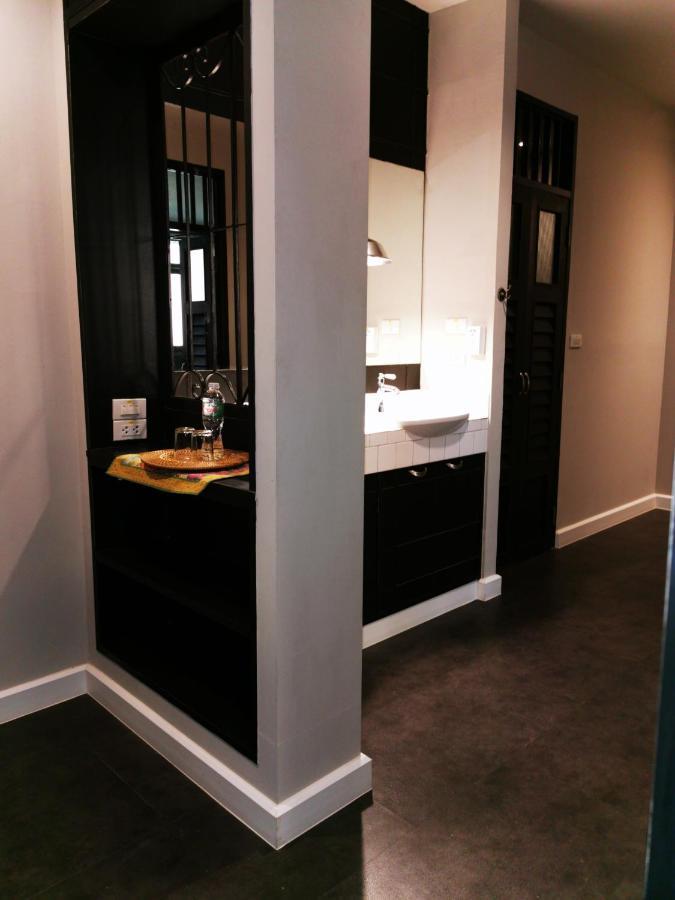 Chomm House Bed & Breakfast Bangkok Eksteriør bilde